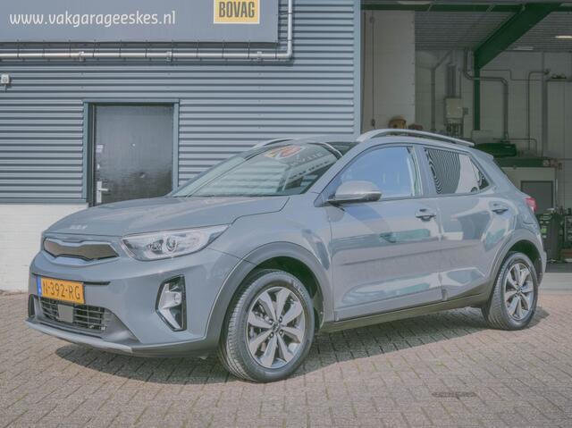 KIA Stonic 1.0 T-GDi MHEV Dynamic Plus Line, Navigatie. Clim.airco