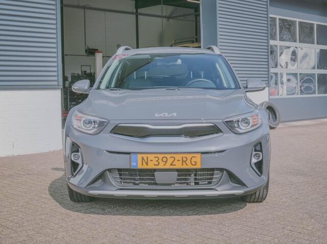 KIA Stonic 1.0 T-GDi MHEV Dynamic Plus Line, Navigatie. Clim.airco