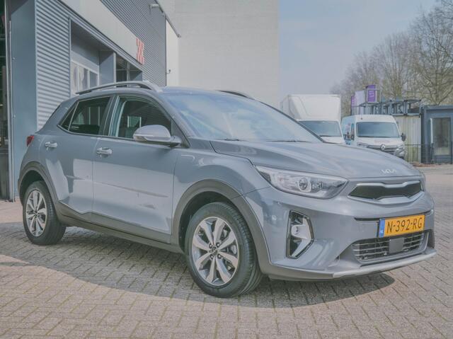 KIA Stonic 1.0 T-GDi MHEV Dynamic Plus Line, Navigatie. Clim.airco