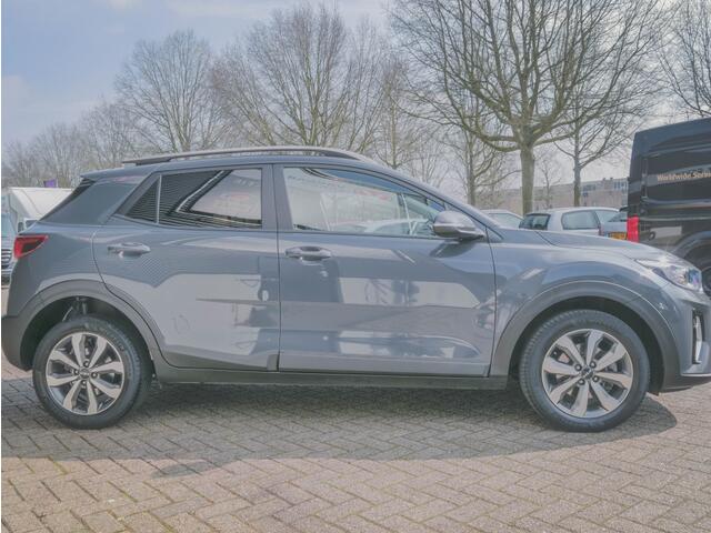 KIA Stonic 1.0 T-GDi MHEV Dynamic Plus Line, Navigatie. Clim.airco
