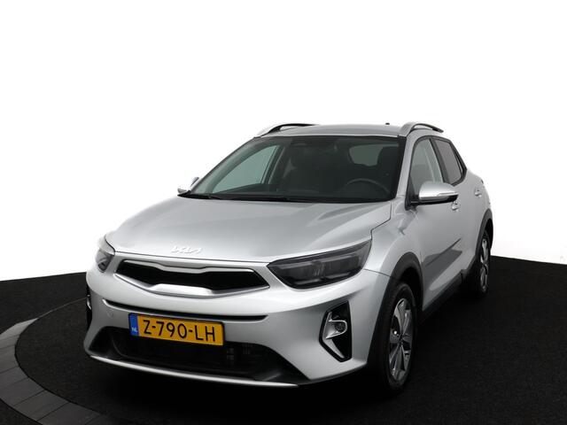 KIA Stonic 1.0 T-GDi MHEV DynamicPlusLine - Achteruitrij camera - Keyless entry - Apple Carplay/Android Auto - Climate control - Cruise control - Bluetooth Fabrieksgarantie t/m 23-05-2031
