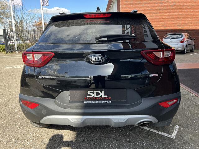 KIA Stonic 1.0 T-GDi ExecutiveLine // LEDER // SCHUIFDAK // NAVI + CARPLAY // CAMERA // KEYLESS