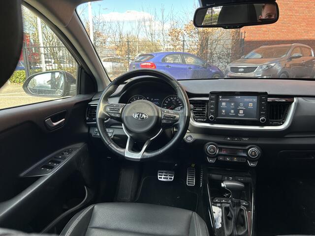 KIA Stonic 1.0 T-GDi ExecutiveLine // LEDER // SCHUIFDAK // NAVI + CARPLAY // CAMERA // KEYLESS