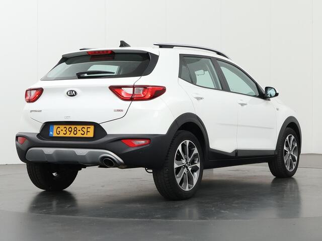KIA Stonic 1.0 T-GDi DynamicLine | Navigatie | Apple Carplay/Android Auto | Parkeercamera | Airco | Cruise Control |
