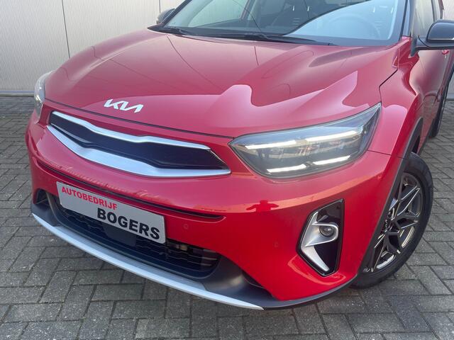 KIA Stonic 1.0 T-GDi MHEV DynamicPlusLine Automaat Navigatie, Climate Control, Cruise Control, 17"Lm, Achteruitrijcamera,