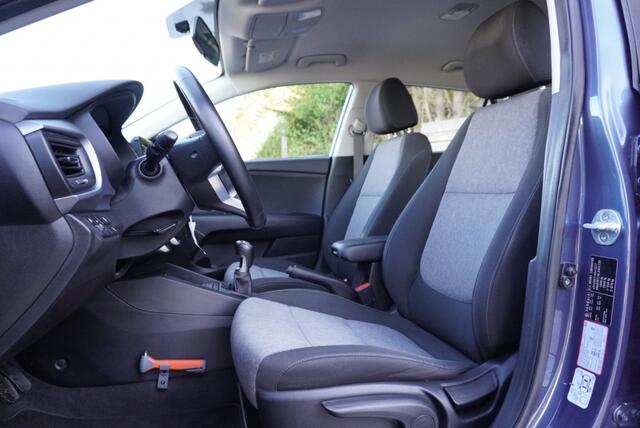 KIA Stonic 1.0 T-GDi Dyn.Line CarPlay | Camera | NAP | Airco | Navigatie