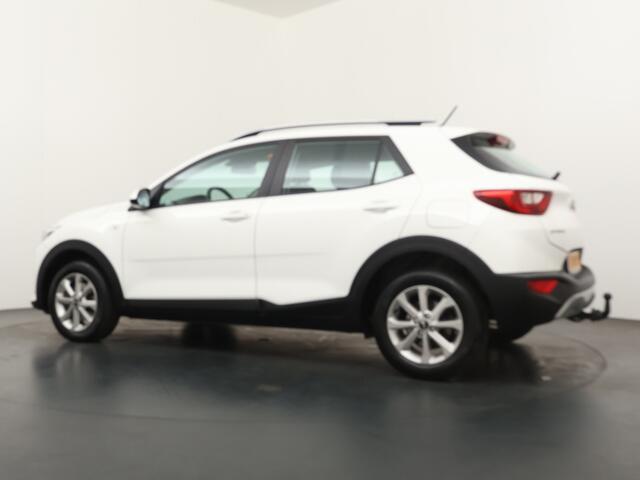KIA Stonic 1.0 T-GDi MHEV DynamicLine Trekhaak - Cruise control - Bluetooth - Apple Carplay/Android Auto - Airco - Achteruitrij camera - Fabrieksgarantie t/m 10-03-2028