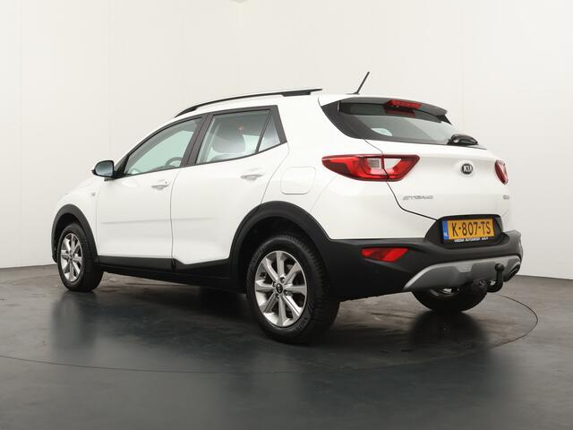 KIA Stonic 1.0 T-GDi MHEV DynamicLine Trekhaak - Cruise control - Bluetooth - Apple Carplay/Android Auto - Airco - Achteruitrij camera - Fabrieksgarantie t/m 10-03-2028