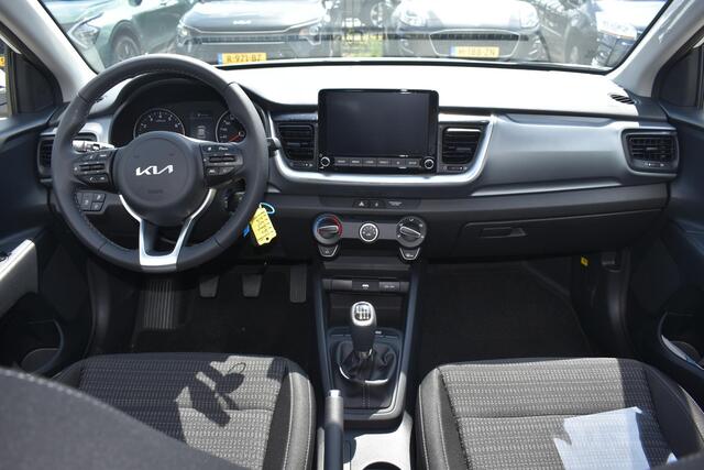 KIA Stonic 1.0 T-GDi MHEV DynamicLine | Airconditioning | Cruise Control | Rijhulp-Systeem | Navigatie | Apple CarPlay/Android Auto | Camera | Garantie tot 8-2034 |