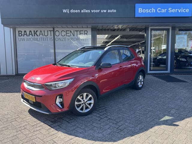 KIA Stonic 1.0 T-GDi MHEV DynamicLine | Navigation Pack | Camera