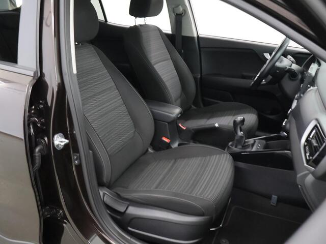 KIA Stonic 1.0 T-GDi DynamicPlusLine | Navigatie | Parkeercamera | Airco | Bluetooth