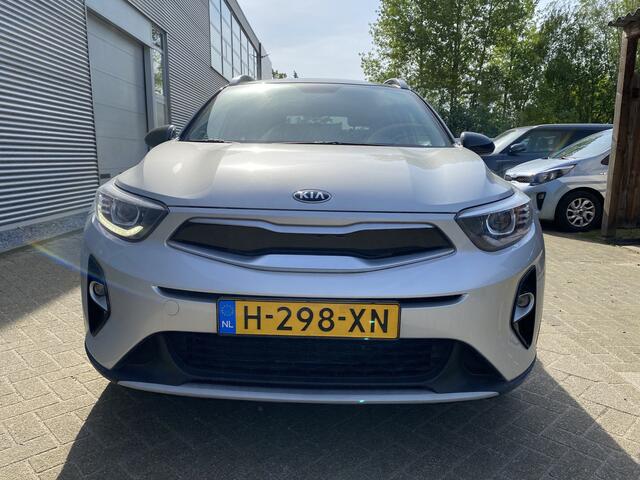 KIA Stonic 1.0 T-GDi Sports Edition | Cruise | Navi | Camera |