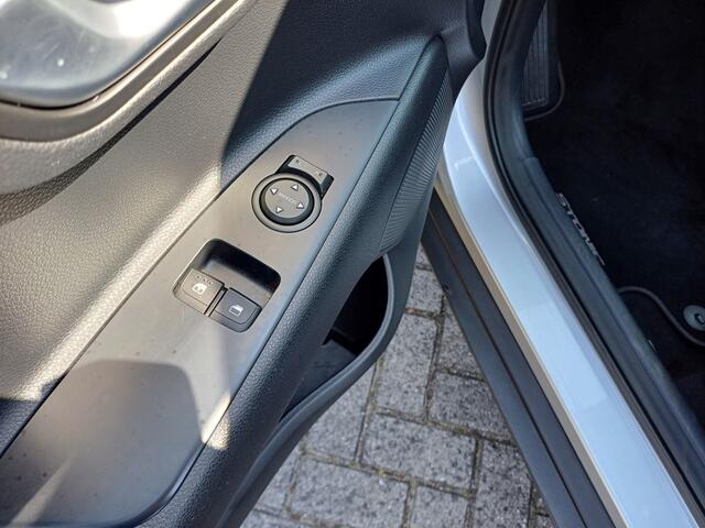 KIA Stonic 1.0 T-GDi MHEV DynamicLine | AUTOMAAT | NAVI | CAMERA | APPLE CARPLAY/ ANDROID AUTO | Wij bieden ook financiering mogelijkheden aan.
