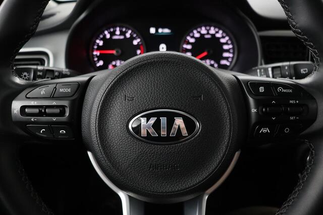 KIA Stonic 1.0 T-GDi DynamicPlusLine | Adaptive cruise | Camera | Carplay | Climate control | Navigatie | Parkeerhulp