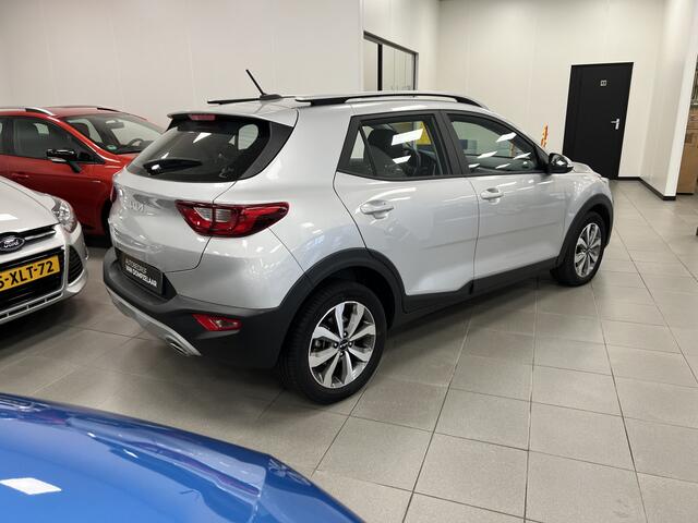 KIA Stonic 1.0 T-GDi MHEV DynamicLine / CAMERA / CRUISE.C. / CARPLAY /