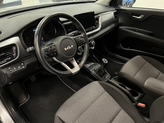 KIA Stonic 1.0 T-GDi MHEV DynamicLine / CAMERA / CRUISE.C. / CARPLAY /
