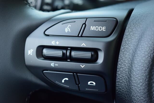KIA Stonic 1.0 T-GDi MHEV DynamicPlusLine Stoel/Stuur Wiel Verwarming + Navi + Camera + Climate Control + Cruise Control