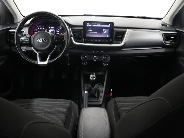 KIA Stonic 1.0 T-GDi MHEV DynamicLine | Navigatie Carplay | Parkeercamera | Apple Carplay/Android Auto | Climate Control | Cruise Control |
