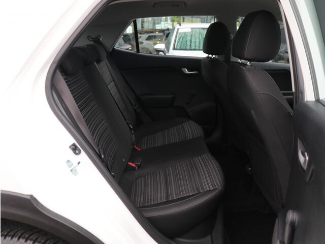 KIA Stonic 1.0 T-GDi MHEV DynamicLine I Apple/Android Navi I Camera