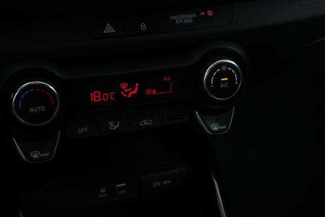 KIA Stonic 1.0 T-GDi Advance Navigatie Apple Carplay/Android Auto Camera Cruise Control Camera Lane Assist Parkeersensoren Voor + Achter Stoel/Stuurverwarming