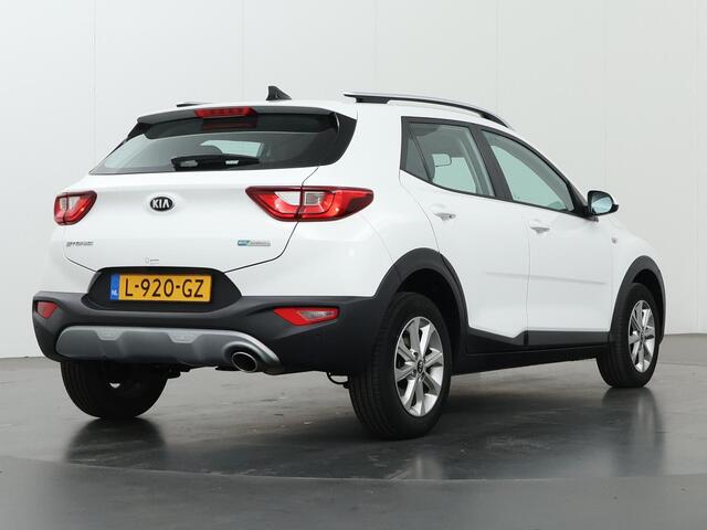 KIA Stonic 1.0 T-GDi MHEV DynamicLine | Navigatie | Parkeercamera | Apple Carplay/Android Auto | Climate Control | Cruise control