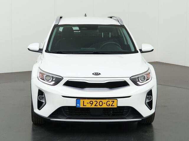 KIA Stonic 1.0 T-GDi MHEV DynamicLine | Navigatie | Parkeercamera | Apple Carplay/Android Auto | Climate Control | Cruise control