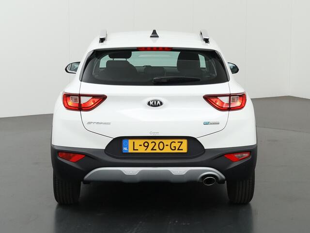 KIA Stonic 1.0 T-GDi MHEV DynamicLine | Navigatie | Parkeercamera | Apple Carplay/Android Auto | Climate Control | Cruise control