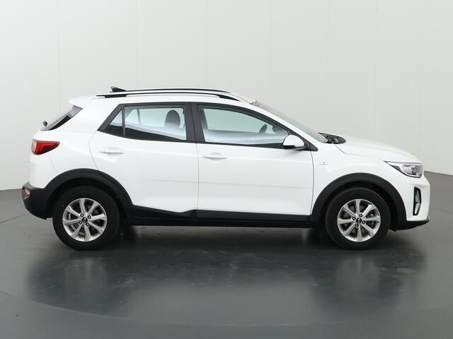 KIA Stonic 1.0 T-GDi MHEV DynamicLine | Navigatie | Parkeercamera | Apple Carplay/Android Auto | Climate Control | Cruise control