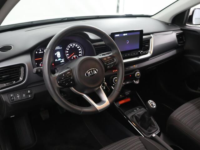 KIA Stonic 1.0 T-GDi MHEV DynamicLine | Navigatie | Parkeercamera | Apple Carplay/Android Auto | Climate Control | Cruise control