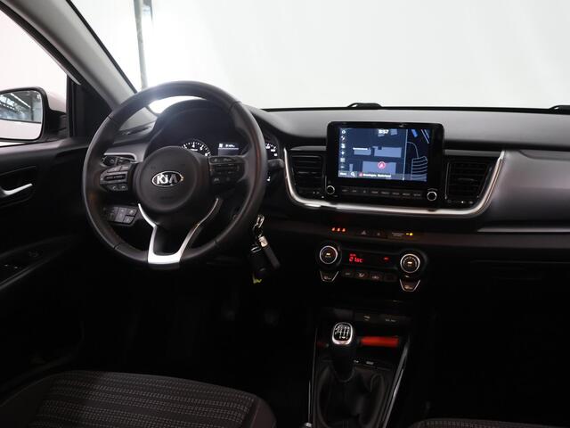 KIA Stonic 1.0 T-GDi MHEV DynamicLine | Navigatie | Parkeercamera | Apple Carplay/Android Auto | Climate Control | Cruise control