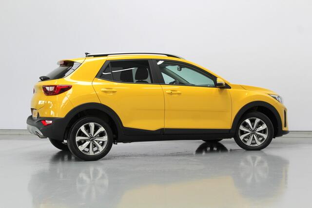 KIA Stonic 1.0 T-GDi MHEV DynamicPlusLine 120PK, AUTOMAAT | NAVIGATIE | METALLIC LAK | CRUISE | CARPLAY | ELEC-INKLAPSPIEGELS | PARK.SENSOREN