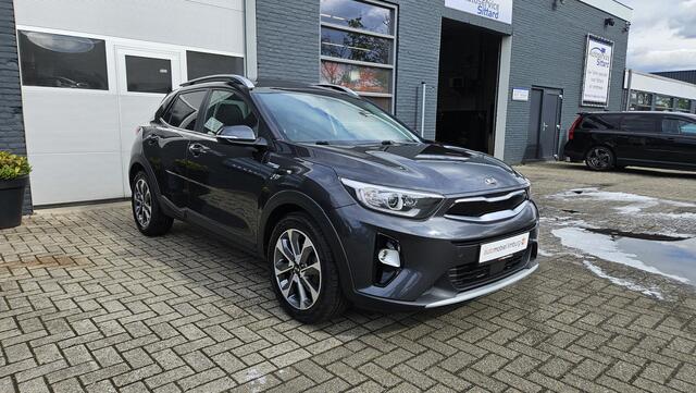 KIA Stonic 1.0 T-GDi PlatinumEdition | LEER | SCHUIF-/KANTELDAK | MEEST COMPLETE UITVOERING VAN NL | 1e EIGENAAR | DEALER ONDERHOUDEN
