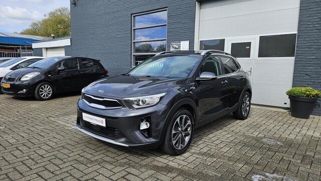 KIA Stonic 1.0 T-GDi PlatinumEdition | LEER | SCHUIF-/KANTELDAK | MEEST COMPLETE UITVOERING VAN NL | 1e EIGENAAR | DEALER ONDERHOUDEN