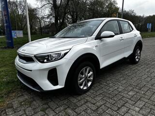 kia-stonic-1.2-mpi-edition7-+-emoti