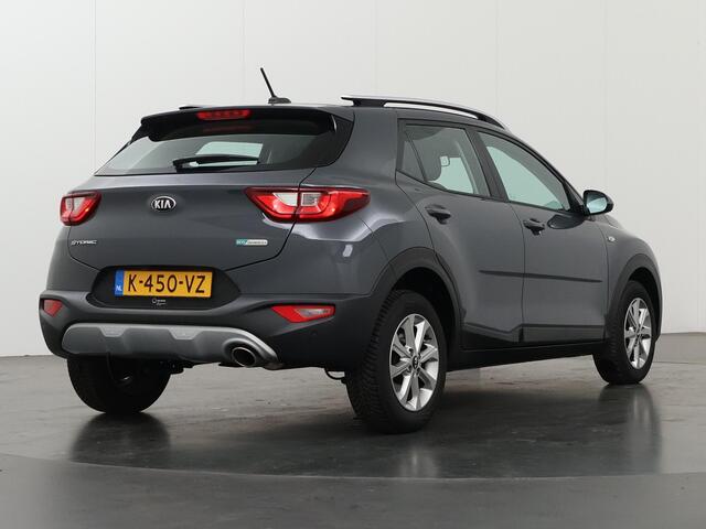 KIA Stonic 1.0 T-GDi MHEV DynamicLine | Navigatie Carplay | Parkeercamera | Apple Carplay/Android Auto | Climate Control | Cruise Control |