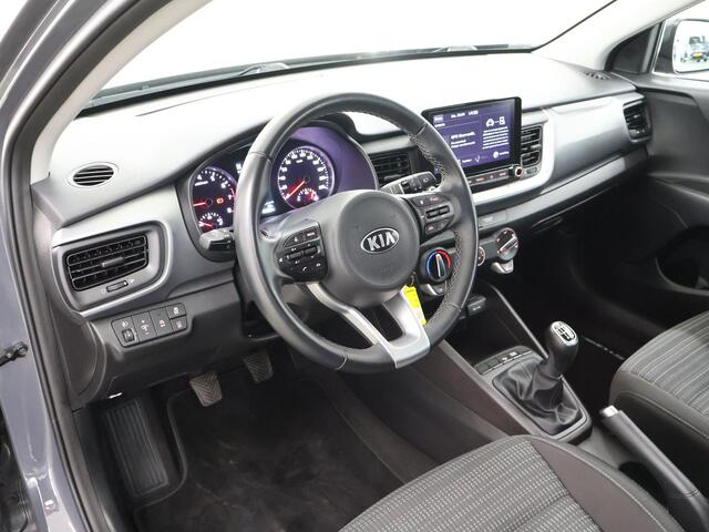 KIA Stonic 1.0 T-GDi MHEV DynamicLine | Navigatie Carplay | Parkeercamera | Apple Carplay/Android Auto | Climate Control | Cruise Control |