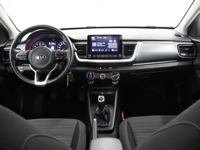 KIA Stonic 1.0 T-GDi MHEV DynamicLine | Navigatie Carplay | Parkeercamera | Apple Carplay/Android Auto | Climate Control | Cruise Control |