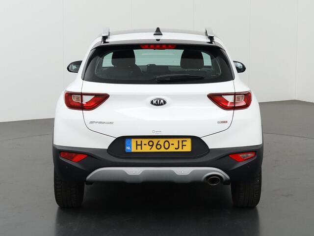 KIA Stonic 1.0 T-GDi DynamicLine | Navigatie | Apple Carplay/Android Auto | Parkeercamera | Airco | Cruise Control |