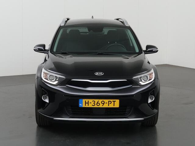 KIA Stonic 1.0 T-GDi DynamicPlusLine | trekhaak | Keyless | Navigatie | Parkeercamera | Apple Carplay/Android Auto | Climate Control | Cruise control |