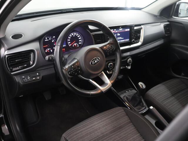 KIA Stonic 1.0 T-GDi DynamicPlusLine | trekhaak | Keyless | Navigatie | Parkeercamera | Apple Carplay/Android Auto | Climate Control | Cruise control |