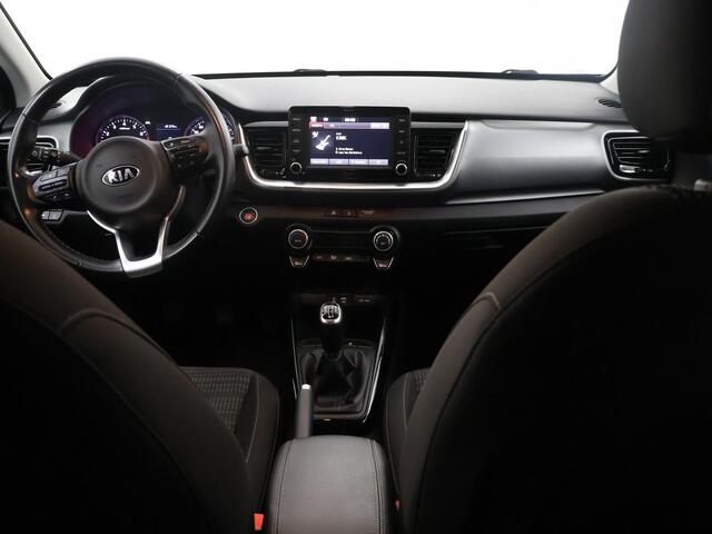 KIA Stonic 1.0 T-GDi DynamicPlusLine | trekhaak | Keyless | Navigatie | Parkeercamera | Apple Carplay/Android Auto | Climate Control | Cruise control |
