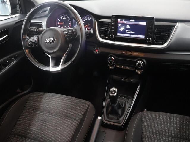 KIA Stonic 1.0 T-GDi DynamicPlusLine | trekhaak | Keyless | Navigatie | Parkeercamera | Apple Carplay/Android Auto | Climate Control | Cruise control |
