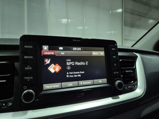 KIA Stonic 1.0 T-GDi DynamicLine Apple Carplay/Android Auto, Navigatie, achteruitrijcamera.
