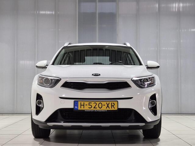 KIA Stonic 1.0 T-GDi DynamicLine met Trekhaak, Apple Carplay/Android Auto, Navigatie, achteruitrijcamera.