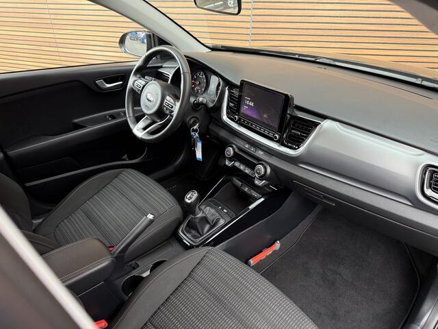 KIA Stonic 1.0 T-GDi MHEV DynamicLine Navi / Camera / Clima / Lm Velgen