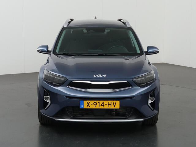 KIA Stonic 1.0 T-GDi MHEV DynamicPlusLine | Stoel/Stuurwielverwarming | Navigatie | Parkeercamera | Climate control