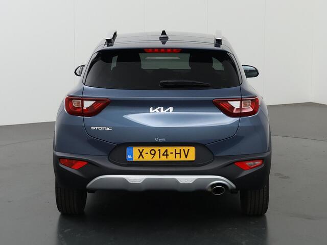 KIA Stonic 1.0 T-GDi MHEV DynamicPlusLine | Stoel/Stuurwielverwarming | Navigatie | Parkeercamera | Climate control