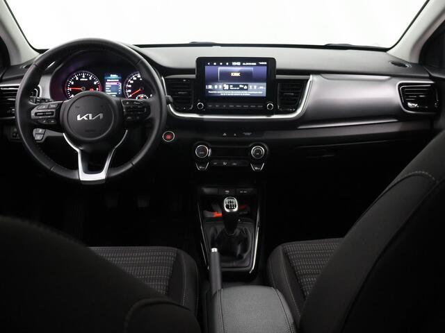 KIA Stonic 1.0 T-GDi MHEV DynamicPlusLine | Stoel/Stuurwielverwarming | Navigatie | Parkeercamera | Climate control
