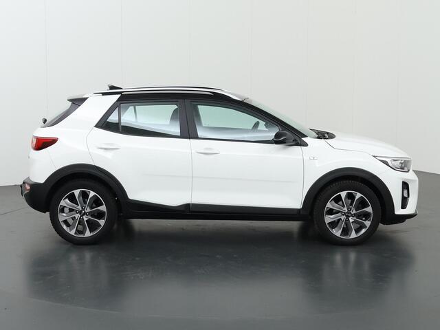 KIA Stonic 1.0 T-GDi DynamicLine | Trekhaak | Navigatie | Apple Carplay/Android Auto | Parkeercamera | Airco | Cruise Control |