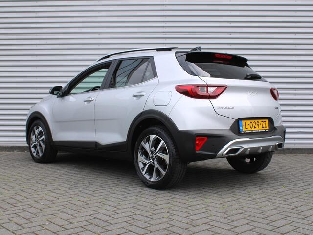 KIA Stonic 1.0 T-GDi MHEV GT-PlusLine | Stuur-/stoelverwarming | Schuif-/kanteldak | 17" LM | Camera | Cruise adaptief | Clima |